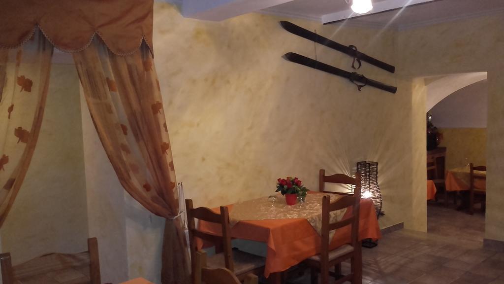 Agriturismo La Fattoria サン・ドナート・ヴァル・ディ・コミーノ エクステリア 写真